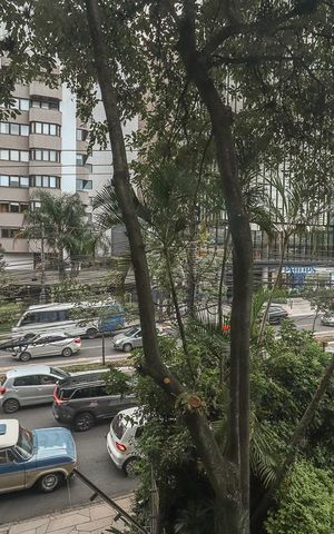 Apartamento à venda com 153m², 3 quartos e 3 vagasVista