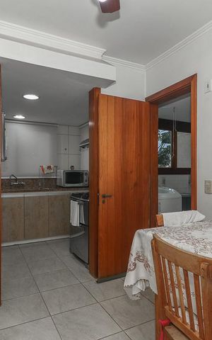 Apartamento à venda com 153m², 3 quartos e 3 vagasCozinha