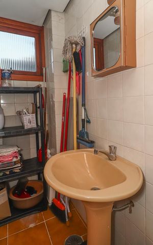 Apartamento à venda com 153m², 3 quartos e 3 vagasBanheiro de serviço