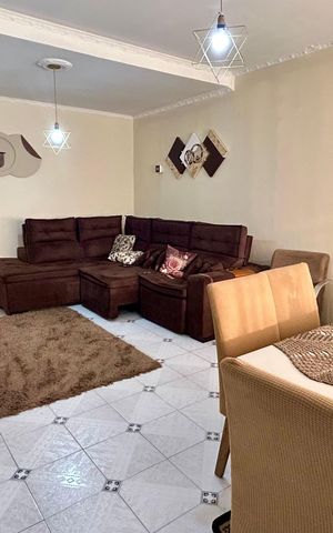 Casa à venda com 174m², 3 quartos e 4 vagasSala
