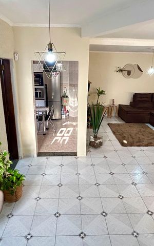 Casa à venda com 174m², 3 quartos e 4 vagasSala