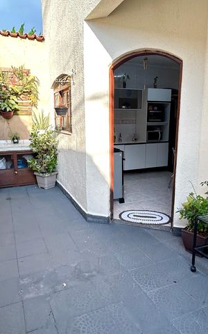 Casa à venda com 174m², 3 quartos e 4 vagasQuintal