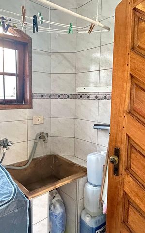 Casa à venda com 174m², 3 quartos e 4 vagasÁrea de Serviço
