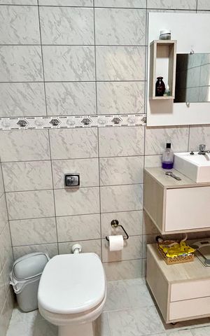 Casa à venda com 174m², 3 quartos e 4 vagasBanheiro da Suíte