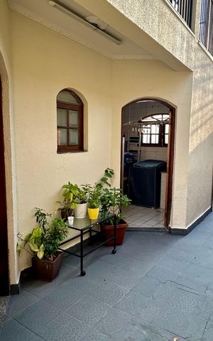 Casa à venda com 174m², 3 quartos e 4 vagasQuintal