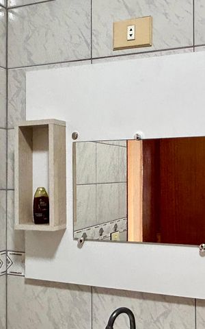 Casa à venda com 174m², 3 quartos e 4 vagasBanheiro 1