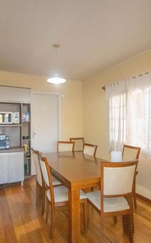 Casa à venda com 150m², 2 quartos e 2 vagas
