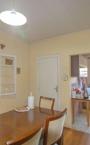 Casa à venda com 150m², 2 quartos e 2 vagas