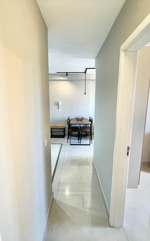 Apartamento à venda com 48m², 2 quartos e 1 vaga Apartamento à venda com 48m², 2 quartos e 1 vagaCorredor