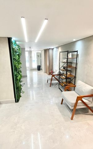 Apartamento à venda com 48m², 2 quartos e 1 vaga Apartamento à venda com 48m², 2 quartos e 1 vagaHall de entrada