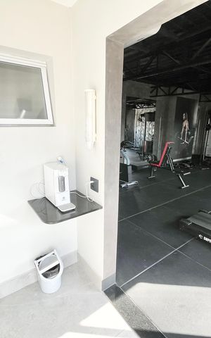 Apartamento à venda com 48m², 2 quartos e 1 vaga Apartamento à venda com 48m², 2 quartos e 1 vagaAcademia