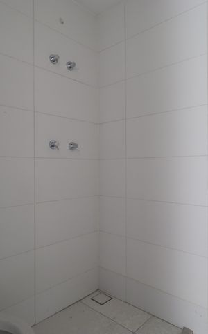 Apartamento à venda com 190m², 4 quartos e 3 vagasÁrea e banheiro de Serviço