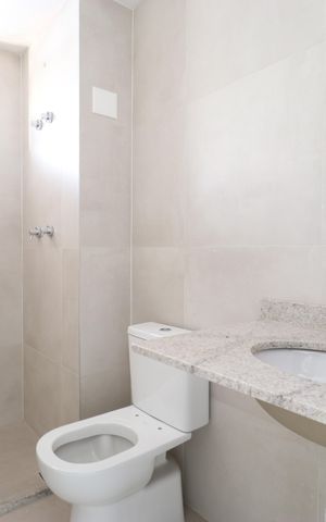 Apartamento à venda com 190m², 4 quartos e 3 vagasBanheiro da Suíte 1