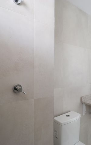 Apartamento à venda com 190m², 4 quartos e 3 vagasBanheiro da Suíte 1