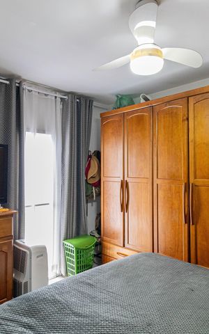Casa à venda com 190m², 2 quartos e 3 vagas Casa à venda com 190m², 2 quartos e 3 vagasQuarto 2