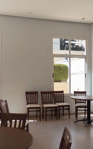 Apartamento à venda com 135m², 3 quartos e 3 vagas Apartamento à venda com 135m², 3 quartos e 3 vagasÁrea comum - Salão de festas