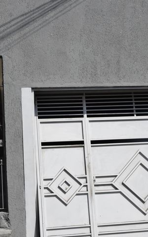 Casa para alugar com 45m², 2 quartos e sem vagaFachada