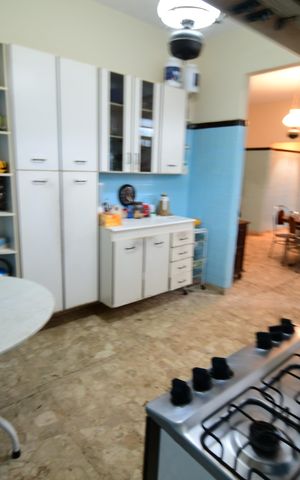 Casa para alugar com 1500m², 3 quartos e 4 vagasCozinha
