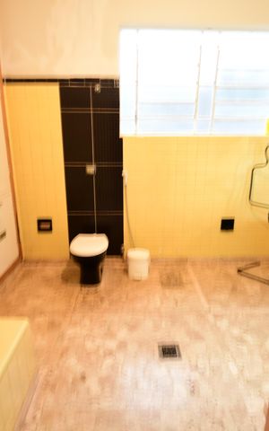 Casa para alugar com 1500m², 3 quartos e 4 vagasBanheiro Social 1