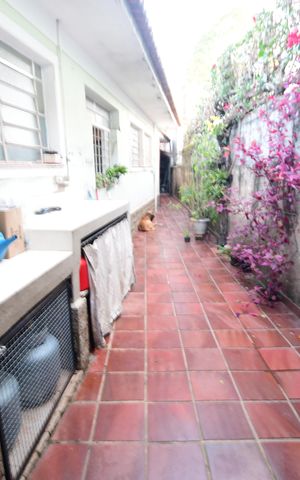 Casa para alugar com 1500m², 3 quartos e 4 vagasÁrea de Serviço