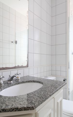 Apartamento à venda com 194m², 3 quartos e 3 vagasBanheiro Suíte 2