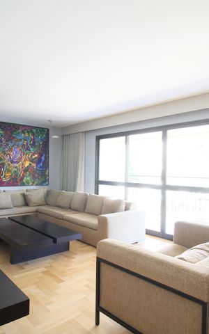 Apartamento à venda com 194m², 3 quartos e 3 vagasSala 