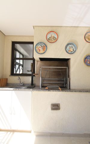 Apartamento à venda com 194m², 3 quartos e 3 vagasVaranda Sala de Jantar