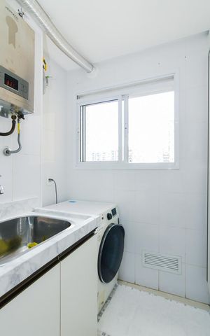 Apartamento à venda com 68m², 2 quartos e 1 vagaÁrea de Serviço
