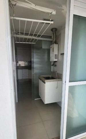 Apartamento para alugar com 84m², 3 quartos e 2 vagas Apartamento para alugar com 84m², 3 quartos e 2 vagasÁrea de serviço