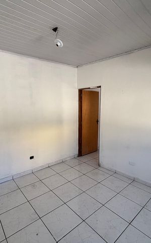 Casa para alugar com 55m², 1 quarto e sem vaga Casa para alugar com 55m², 1 quarto e sem vagaSala