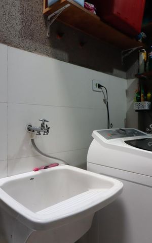 Casa à venda com 73m², 3 quartos e 2 vagasÁrea de Serviço