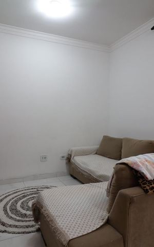 Casa à venda com 73m², 3 quartos e 2 vagasSala