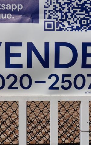Casa à venda com 73m², 3 quartos e 2 vagasPlaquinha