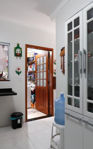 Casa à venda com 73m², 3 quartos e 2 vagasCozinha