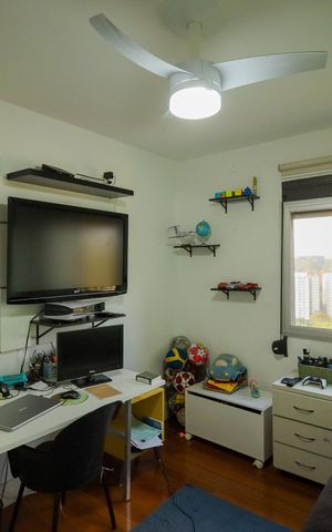 Apartamento à venda com 140m², 4 quartos e 3 vagasQuarto 2