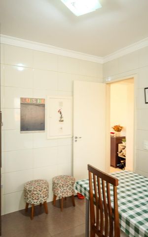 Apartamento à venda com 140m², 4 quartos e 3 vagasCozinha