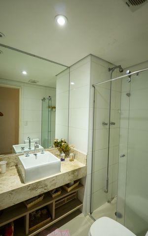 Apartamento à venda com 140m², 4 quartos e 3 vagasBanheiro Social 2