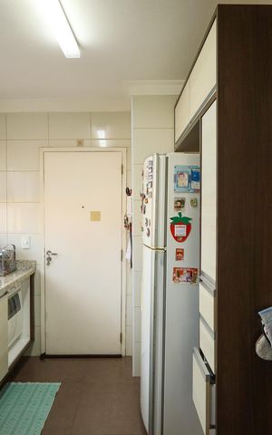 Apartamento à venda com 140m², 4 quartos e 3 vagasCozinha