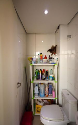 Apartamento à venda com 140m², 4 quartos e 3 vagasBanheiro de serviço 