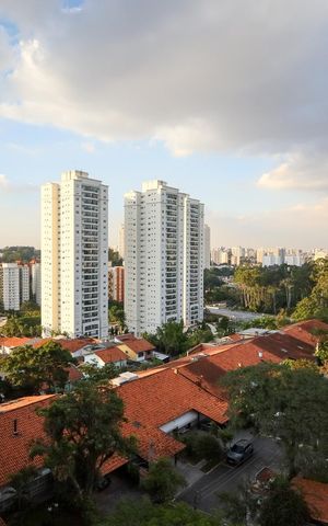 Apartamento à venda com 140m², 4 quartos e 3 vagasQuarto 2 vista