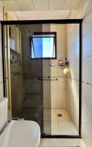 Apartamento à venda com 130m², 4 quartos e 3 vagas Apartamento à venda com 130m², 4 quartos e 3 vagasBanheiro