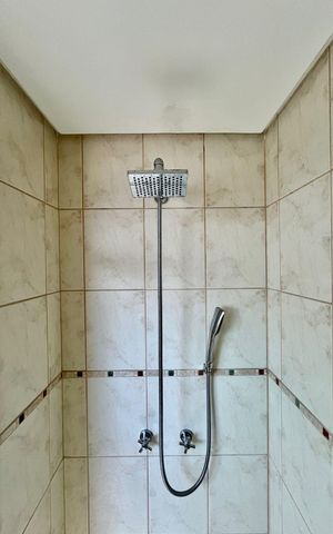 Apartamento à venda com 130m², 4 quartos e 3 vagas Apartamento à venda com 130m², 4 quartos e 3 vagasBanheiro da Suíte