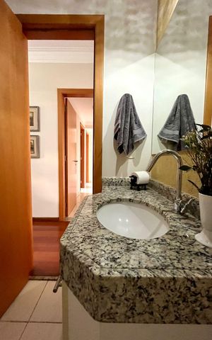 Apartamento à venda com 130m², 4 quartos e 3 vagas Apartamento à venda com 130m², 4 quartos e 3 vagasLavabo
