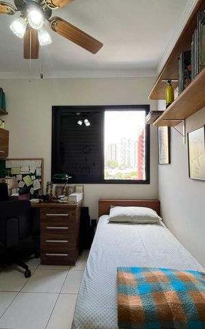 Apartamento à venda com 130m², 4 quartos e 3 vagas Apartamento à venda com 130m², 4 quartos e 3 vagasQuarto 4