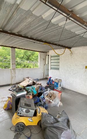 Casa à venda com 150m², 2 quartos e 1 vaga