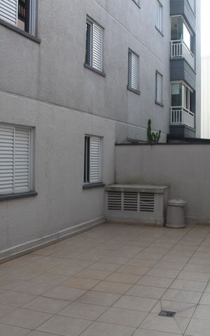 Apartamento para alugar com 110m², 2 quartos e 1 vagaQuintal