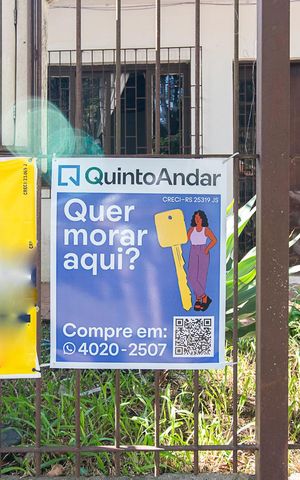 Casa à venda com 195m², 3 quartos e 2 vagasPlaca