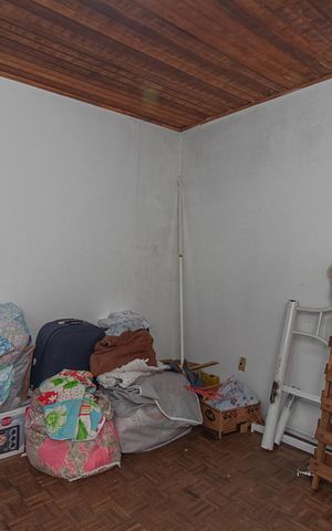Casa à venda com 195m², 3 quartos e 2 vagasQuarto 4