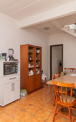 Casa à venda com 195m², 3 quartos e 2 vagasCozinha