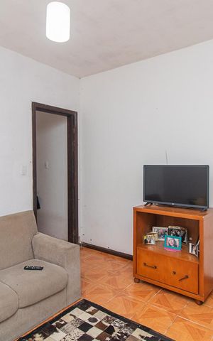 Casa à venda com 195m², 3 quartos e 2 vagasSala